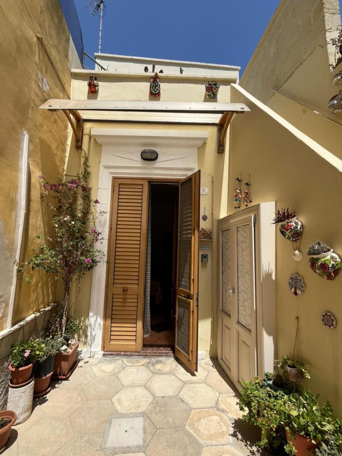 La Casa Di Giu Salento Villa Surbo Eksteriør bilde